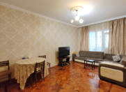 Satılır 2 otaqlı 60 m2 köhnə tikili Əhmədli m.