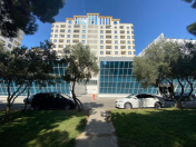 Satılır 3 otaqlı 130 m2 yeni tikili Həzi Aslanov m.