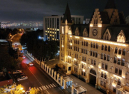 Satılır 4 otaqlı 94 m2 köhnə tikili Badamdar