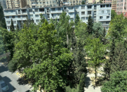 Satılır 3 otaqlı 62 m2 köhnə tikili 8 Noyabr m.