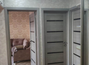 Satılır 3 otaqlı 80 m2 köhnə tikili İnşaatçılar m.