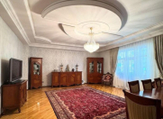 Satılır 4 otaqlı 200 m2 yeni tikili Gənclik m.