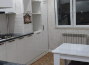 Satılır 3 otaqlı 85 m2 köhnə tikili Yeni Yasamal