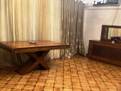 İcarəyə verilir 2 otaqlı 100 m2 köhnə tikili Xətai r.