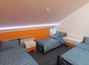 İcarəyə verilir 10 otaqlı 250 m2 həyət evi 8 Noyabr m.