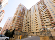 Satılır 3 otaqlı 135 m2 yeni tikili İnşaatçılar m.