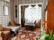 Satılır 4 otaqlı 110 m2 köhnə tikili Heydər Əliyev Mərkəzi