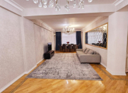 Satılır 3 otaqlı 128 m2 yeni tikili İnşaatçılar m.