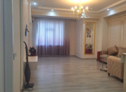 Satılır 3 otaqlı 80 m2 yeni tikili 8 Noyabr m.