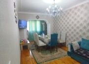 Satılır 4 otaqlı 110 m2 köhnə tikili Yeni Yasamal