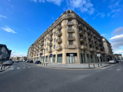 Satılır 4 otaqlı 209 m2 yeni tikili Ağ şəhər