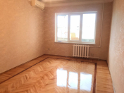 Satılır 3 otaqlı 65 m2 köhnə tikili Xətai r.