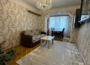 Satılır 2 otaqlı 60 m2 köhnə tikili İnşaatçılar m.