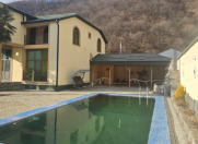 İcarəyə verilir 5 otaqlı 150 m2 həyət evi Qax