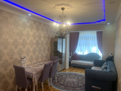 Satılır 3 otaqlı 70 m2 köhnə tikili Xalqlar Dostluğu m.