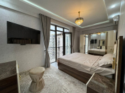 İcarəyə verilir 3 otaqlı 120 m2 yeni tikili 28 May m.