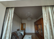 Satılır 3 otaqlı 85 m2 köhnə tikili Həzi Aslanov