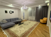 Satılır 3 otaqlı 100 m2 yeni tikili Nizami m.