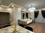 Satılır 3 otaqlı 148 m2 yeni tikili 8 Noyabr m.