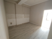 Satılır 2 otaqlı 74 m2 yeni tikili Gənclik m.