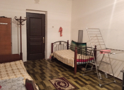 İcarəyə verilir 1 otaqlı 20 m2 köhnə tikili Hüseyn Cavid parkı