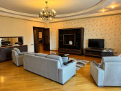 İcarəyə verilir 3 otaqlı 200 m2 yeni tikili 28 May m.