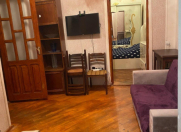 İcarəyə verilir 2 otaqlı 45 m2 köhnə tikili Nizami m.