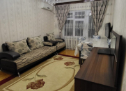 Satılır 3 otaqlı 95 m2 köhnə tikili Həzi Aslanov m.