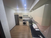 İcarəyə verilir 3 otaqlı 85 m2 yeni tikili Xətai r.