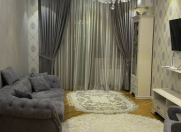 Satılır 2 otaqlı 90 m2 yeni tikili İnşaatçılar m.