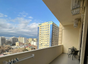 Satılır 2 otaqlı 82 m2 yeni tikili Tibb Universiteti