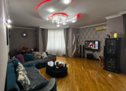 Satılır 3 otaqlı 106 m2 yeni tikili 28 May m.