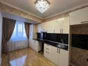 Satılır 3 otaqlı 105 m2 köhnə tikili Montin