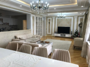 Satılır 5 otaqlı 205 m2 yeni tikili Nəriman Nərimanov m.