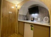 Satılır 1 otaqlı 10 m2 köhnə tikili Nizami m.