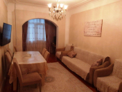 Satılır 2 otaqlı 57 m2 köhnə tikili Gənclik m.