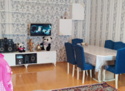 Satılır 2 otaqlı 84 m2 həyət evi İnşaatçılar m.