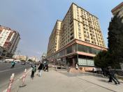 Satılır 4 otaqlı 135 m2 yeni tikili İnşaatçılar m.