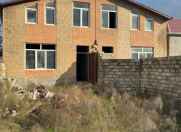 Satılır 8 otaqlı 240 m2 həyət evi Şüvəlan