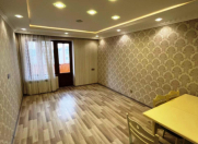 Satılır 2 otaqlı 65 m2 köhnə tikili Gənclik m.