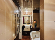 Satılır 6 otaqlı 130 m2 köhnə tikili Gəncə