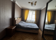 İcarəyə verilir 3 otaqlı 64 m2 köhnə tikili Elmlər Akademiyası m.