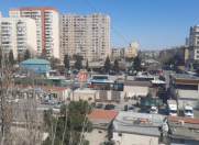 Satılır 4 otaqlı 92 m2 köhnə tikili Xalqlar Dostluğu m.
