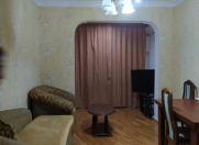 İcarəyə verilir 2 otaqlı 39 m2 köhnə tikili Gənclik Mall