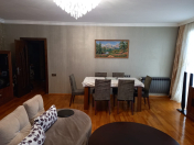 Satılır 4 otaqlı 153 m2 yeni tikili Nəriman Nərimanov m.