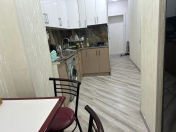 İcarəyə verilir 2 otaqlı 63 m2 köhnə tikili Gənclik m.