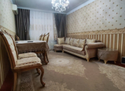 Satılır 5 otaqlı 120 m2 köhnə tikili Y.Günəşli