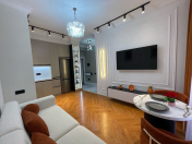 Satılır 2 otaqlı 50 m2 yeni tikili 28 May m.