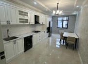 İcarəyə verilir 3 otaqlı 160 m2 yeni tikili Nəsimi r.