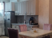 Satılır 3 otaqlı 80 m2 yeni tikili 20 yanvar m.